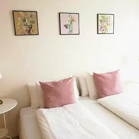 Pineapple In The Tourist Centre Apartment *